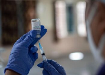 Study shows chances of contracting COVID increase with each vaccine dose