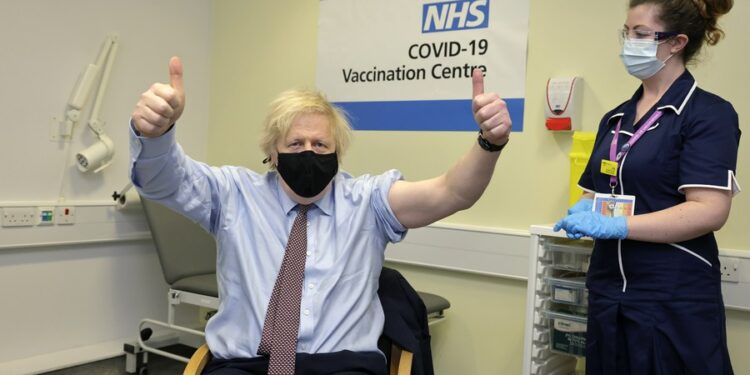 Extroverts More Likely to Resist COVID Vaccine Despite Wanting to Socialize More