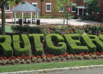Rutgers University Faces Brutal Backlash for Nonsensical Student COVID Vaccine Mandate