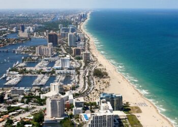 Dengue virus spreads across Florida counties, health officials say