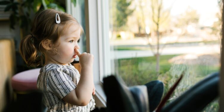 “Picking Your Nose” Leads to Higher Risk of COVID-19, Study Shows