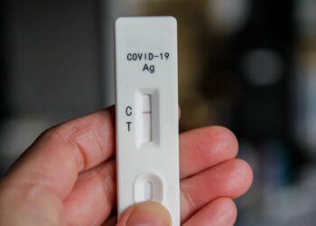 Major Warning as COVID-19 Cases Spike and ICU Patients Rise as Hospitals Close to Visitors Amid Outbreaks