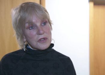 Dr Anne McCloskey: GP suspended over Covid jab concerns