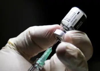 New York Supreme Court Upholds Ban on COVID Vaccine Mandate for Health Workers