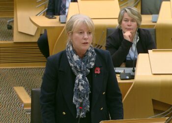 Scottish ministers to release 14,000 Covid WhatsApp messages