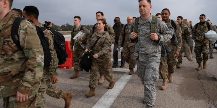 Former Troops Affected by Biden’s Vaccine Mandate File Billion-Dollar Lawsuit for Lost Wages