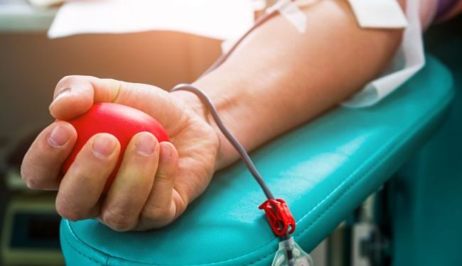 Illinois Proposal Seeks Disclosure of COVID Vaccination Status from Blood Donors