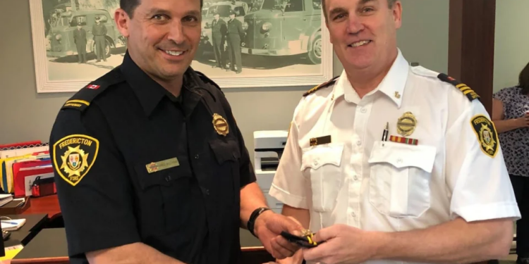 Former Fredericton Firefighter Who Resigned Over COVID Vaccine Policy Sues City