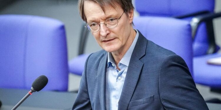 No DNA Contamination Found in COVID-19 Vaccine, Affirms German Health Minister: “Vaccines Utilize RNA, Not DNA”