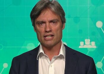 Dr. Nick Coatsworth Acknowledges Error in Administering Covid-19 Vaccine