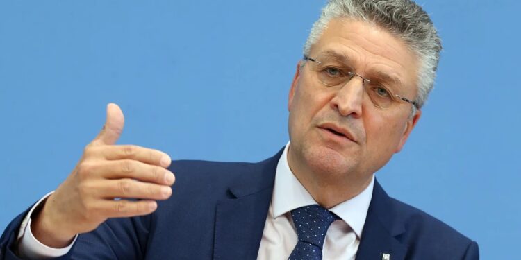 FOI Reveals German Government’s Influence in Exaggerating COVID Risk, Reports