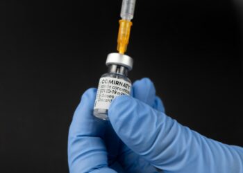 Differentiating Long Covid from Post-Vaccine Syndrome: A Guide