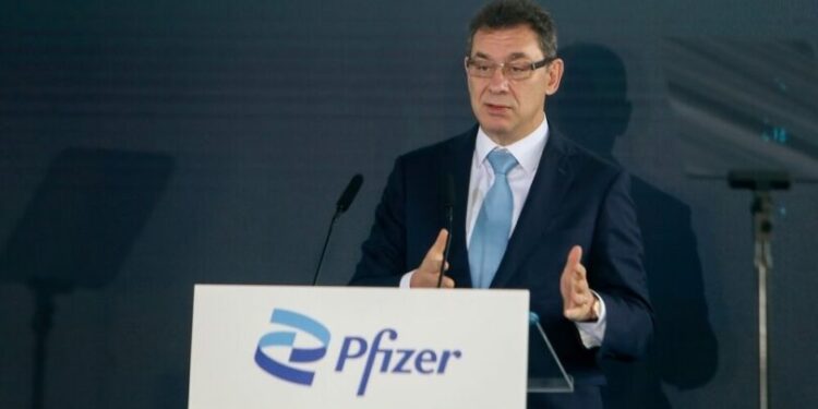 Pfizer Allegedly Concealed Cancer-Linked DNA in COVID Vaccines from FDA and Health Canada